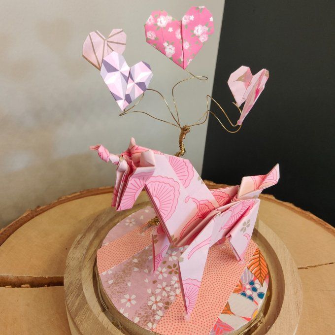 cloche lumineuse licorne et coeurs